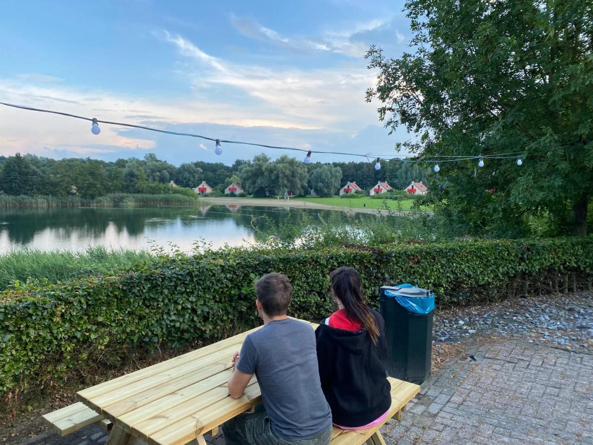 Supergezellig Vakantiehuis Met Hele Grote Tuin Bij Nijmegen Евейк Екстер'єр фото